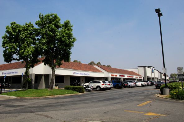 GROVE PLAZA: 2522 S Grove Ave, Ontario, CA 91761